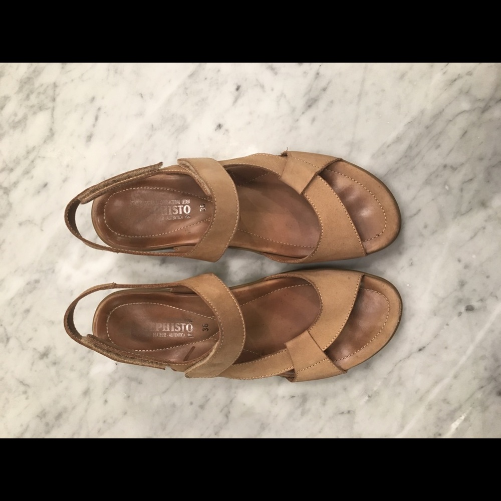 Mephisto sandals
